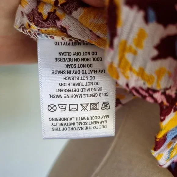 Tigerlily Talor Multicolour Leopard Print Off The Shoulder Peasant Top Size L XL - Picture 8 of 9